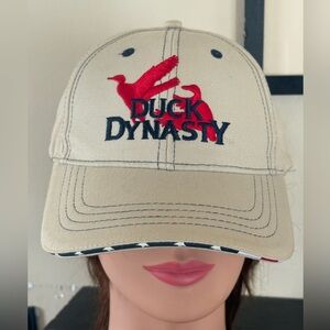 Duck Dynasty A&E trucker hat. Cap. Embroidered logo. One size. Unisex
